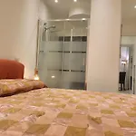 Vatican Tolemaide 2 2 Bagni Apartmán *